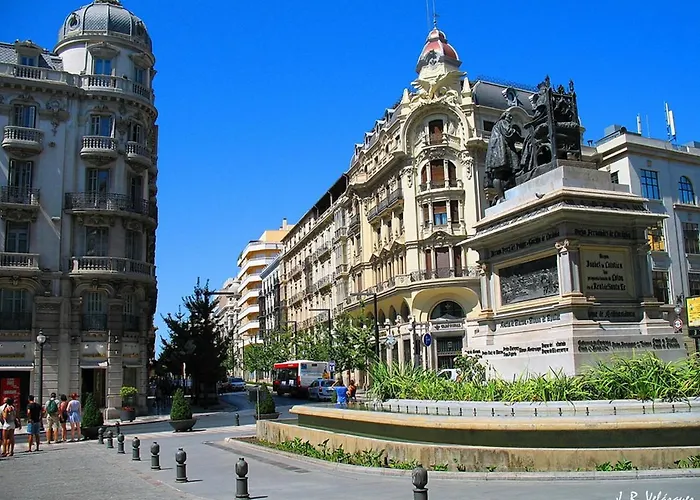 Genteel Home Reyes Catolicos